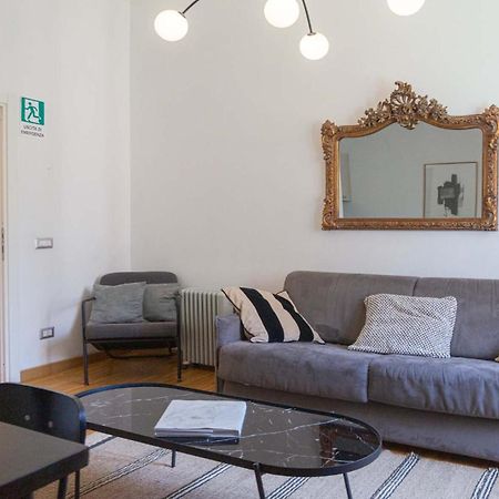 Colosseum Cosy Apartment Close To Metro روما المظهر الخارجي الصورة