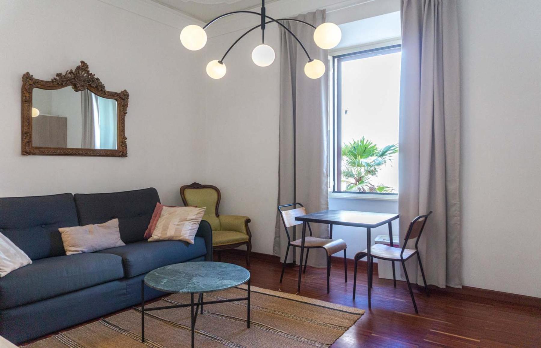 Colosseum Cosy Apartment Close To Metro روما المظهر الخارجي الصورة